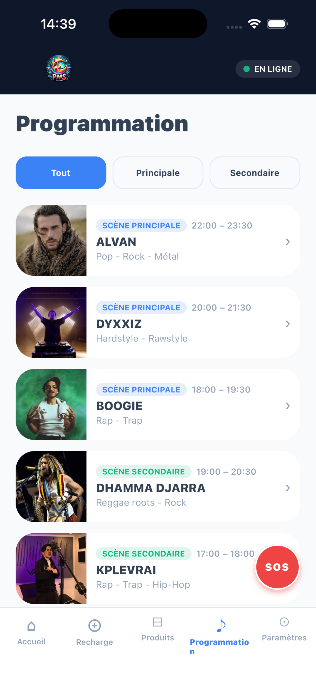 Écran de programmation du festival avec artistes et horaires